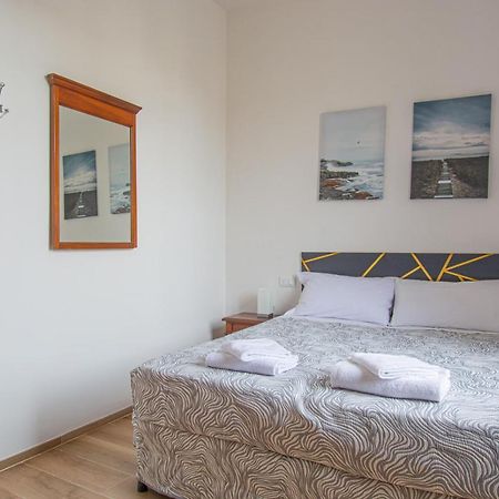 Guest House Paraiso Firenze Bagian luar foto